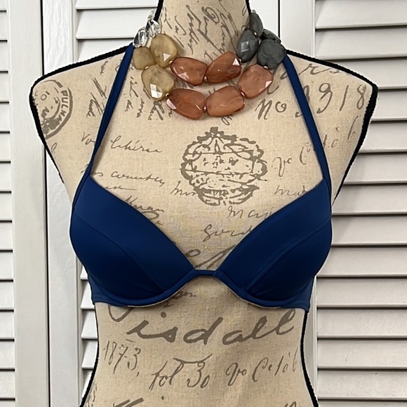 Victoria Secret 34A/Sm Push-up Bikini Set - Picture 5 of 12